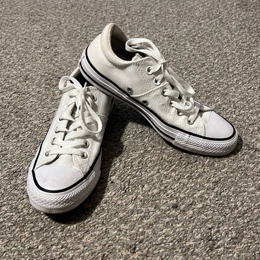 White converse size 7